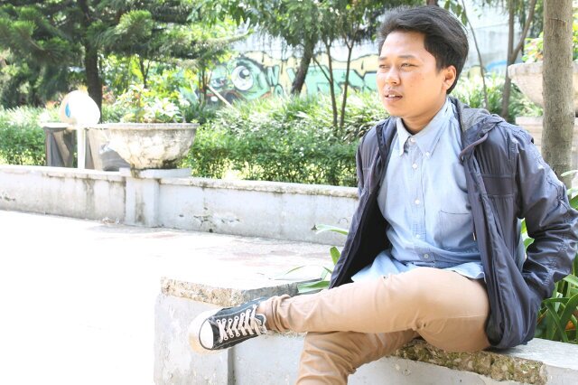 Jika anda tdk bisa mncintai diri sndiri trlebih dahulu anda tdk bisa mencintai org lain! Prlakukan org lain sesuai dgn prlakuan yg ingin anda dapatkan dari org.