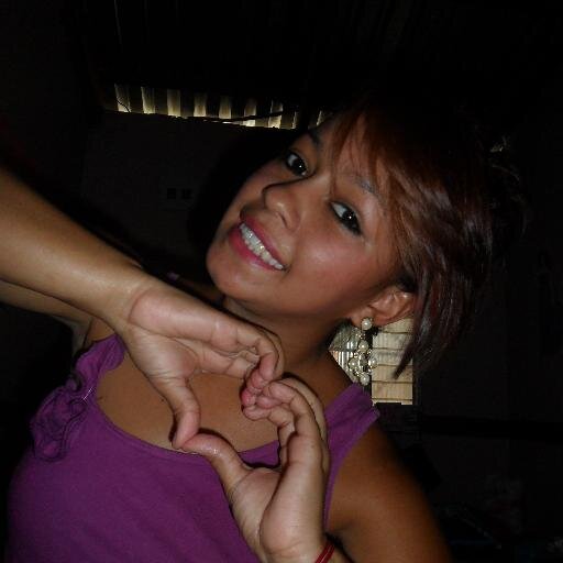 cynthiapaolagom's profile picture. soy una persona linda y con un gran corazon :*