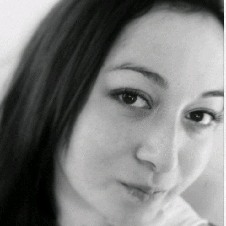 DgEnglishisfun's profile picture. 