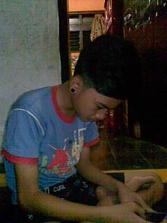 Semangat , Kerjakeras , berdoa , dan berusaha(y)