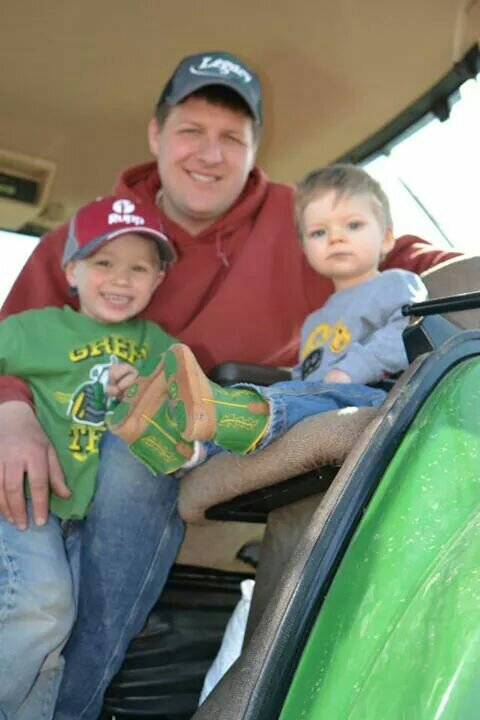 Raise Corn, Soybeans, Wheat, Alfalfa and Straw.  Sell Rupp Seeds and Precision Planting Products.  Married and have 2 great farm boys at my side