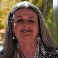 Suzanne Shaffer (@suzanneshaffer) 's Twitter Profile Photo