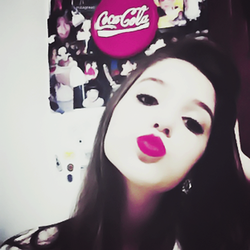 daianniinha's profile picture. aceite a logica, qto mais tempo vc perde cuidando da minha vida mais eu me torno superior a vc