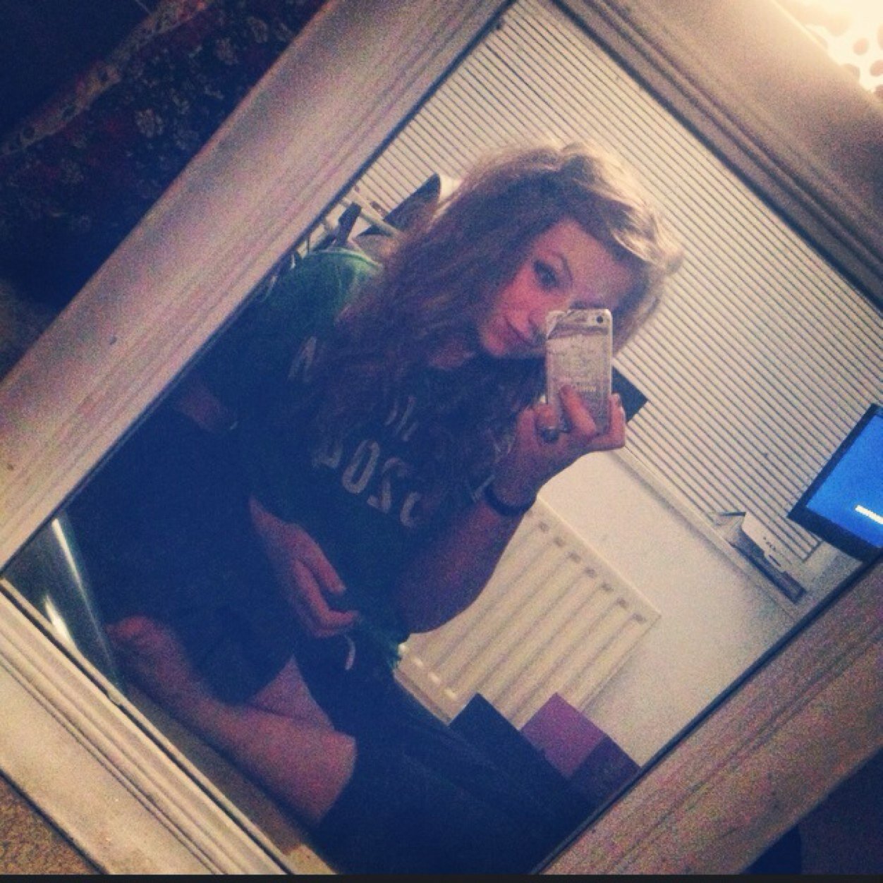 antiiiics's profile picture. new private:)(: