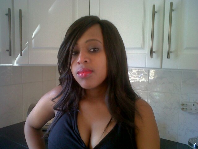 Cindy_swa's profile picture. Love Life. Love Myself. Love People. Style Is What I Have. Fashion Fades, Style Is Eternal.