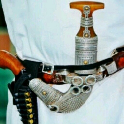 عرفنا بياض الوجه من عادنا صبيان
ودرسنا علوم المرجله في مجالسنا ونجحنا بفضل الله ثم مجالس الشيبان قبل الحكومة في المدارس تدرسنا