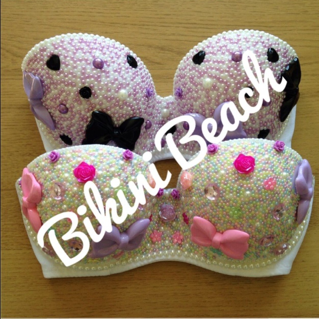 Find us on facebook - Bikini Beach
Instagram - bikinibeach_xo

Happy Shopping! ☀️
