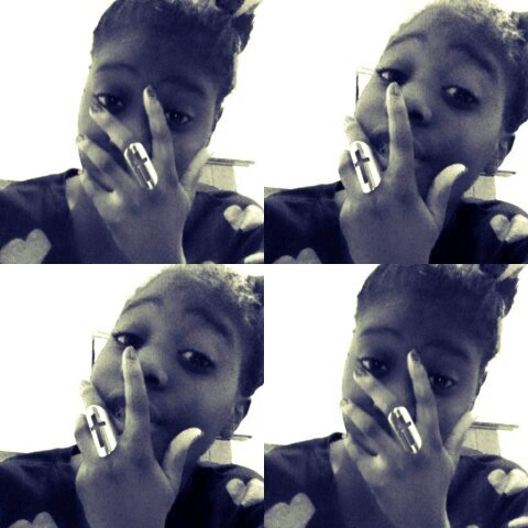 Trendy_Shvt's profile picture. 