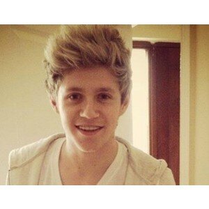 Hi this is a free follow from @ZiallIsLifetbh please follow my other account @ZiallIsLifetbh