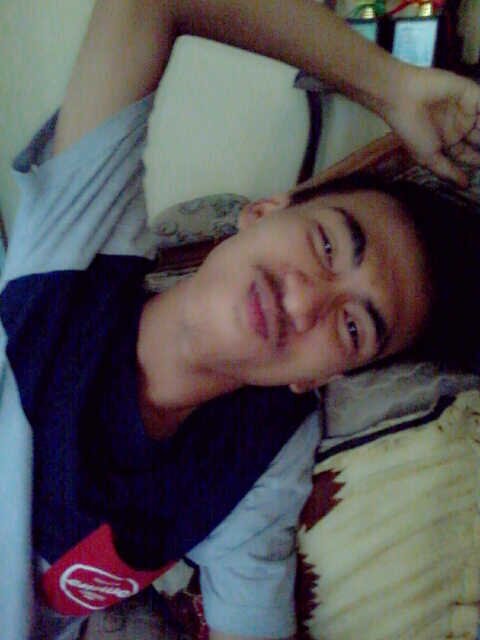 Dan saya pun mulai terbiasa hidup sendiri .My Pin 26A00181 invite yaah