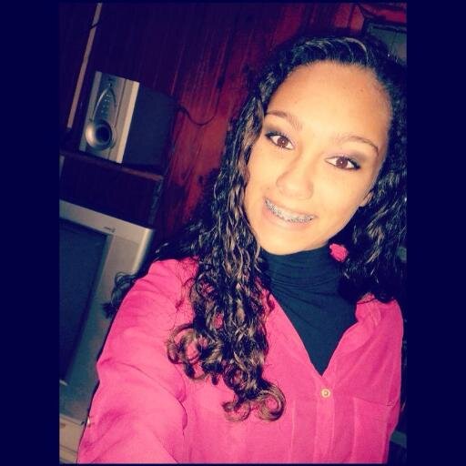 ohaseca's profile picture. Julgar uma pessoa não define quem elas são, e sim quem você é.