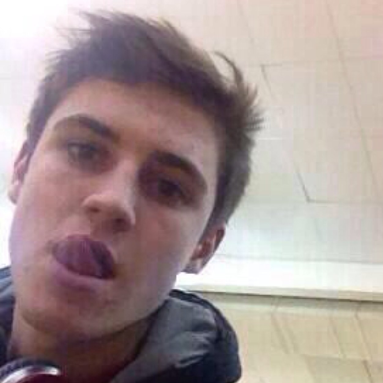 please follow @_highgilinsky