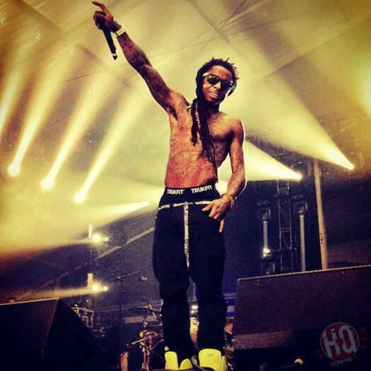 ßø$$pł@ÿ@_ØG, Welkum to my høød, ØĞ, Muthaf**$ never loved Us, I Keep It #3Hunna. Molly got me on another zip code,, #tropicalmedz,#youngMula,#473 #LilWayne