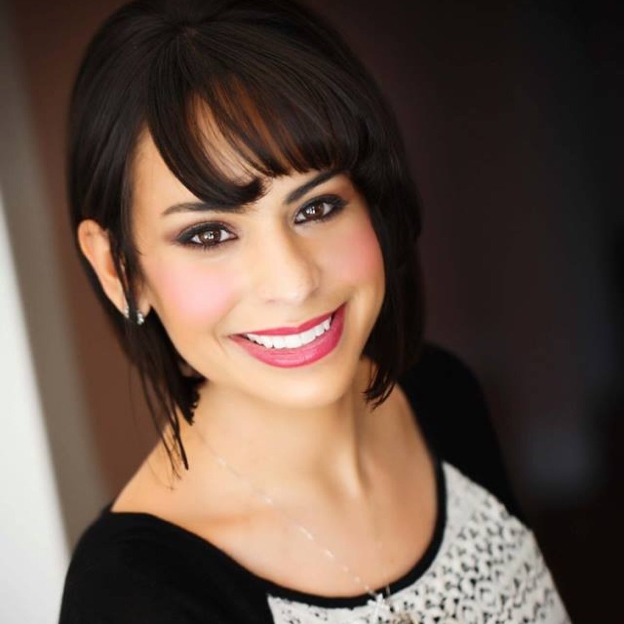 Makeup artist from Burbank California-