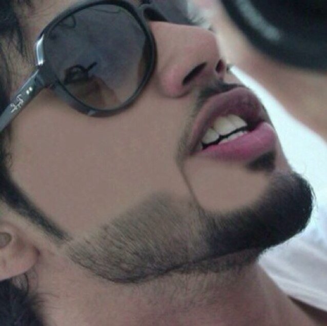 اللهم إني أعوذ بك من شر ماعملت ومن شر مالم أعمل ...... ( لا اله إلا انت سبحانك اني كنت من الظالمين )