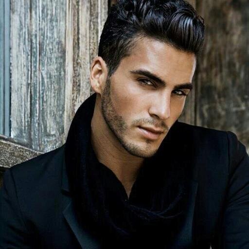 faridehobbi's profile picture. 