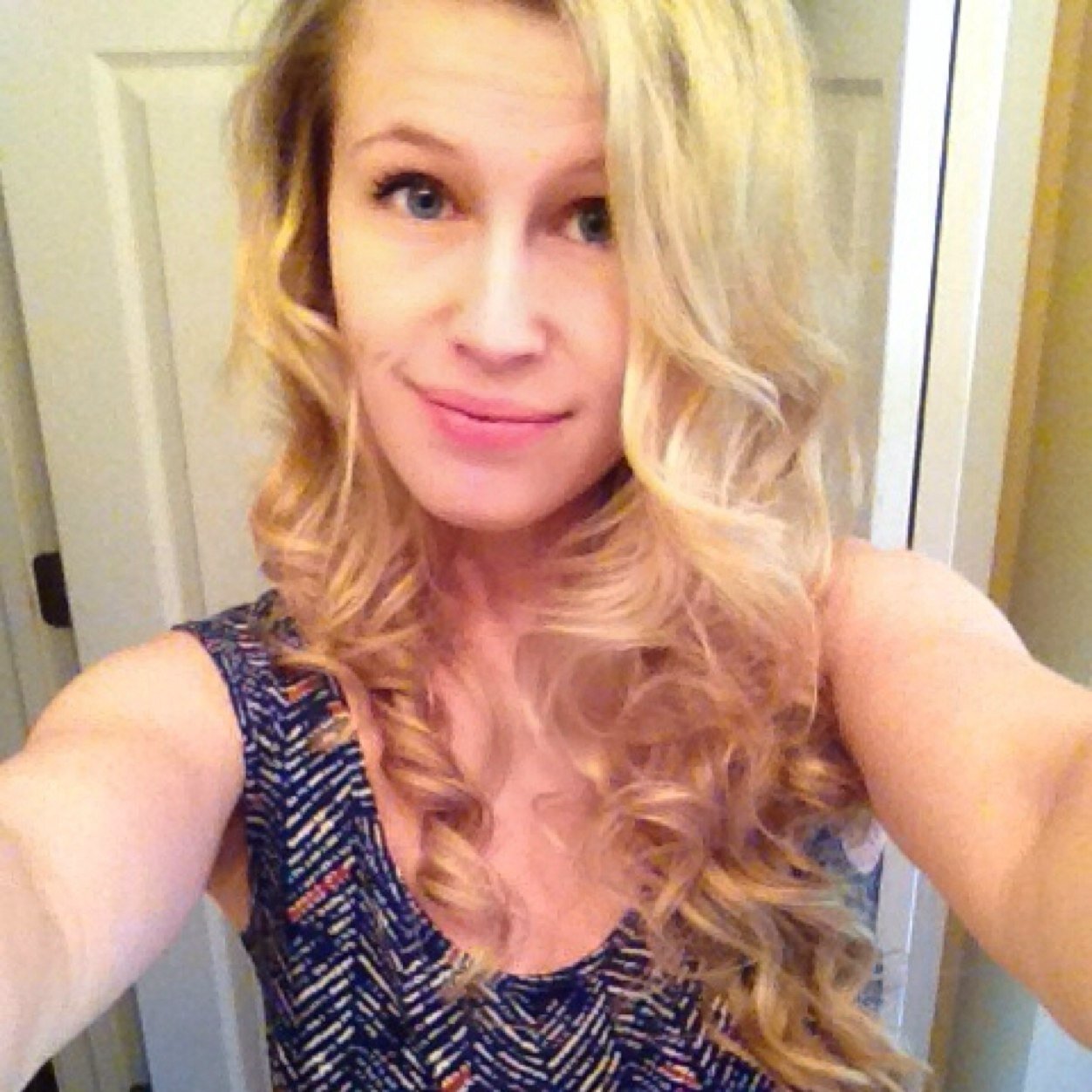 shannonn_hayes's profile picture. ✌️