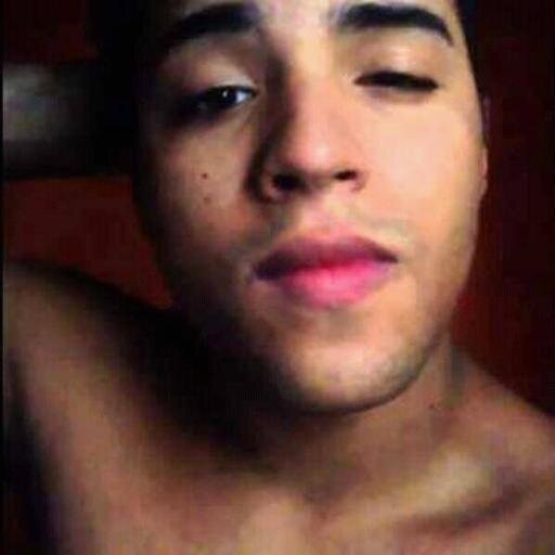 Eu Sinto Sua Falta Dentro Do Coração ♪
