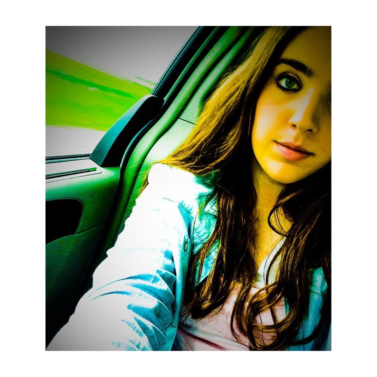 thatk1dbelle's profile picture. Thomas Edison's last words were 'It's very beautiful over there' I don't know where there is, but I believe it's somewhere and I hope it's beautiful