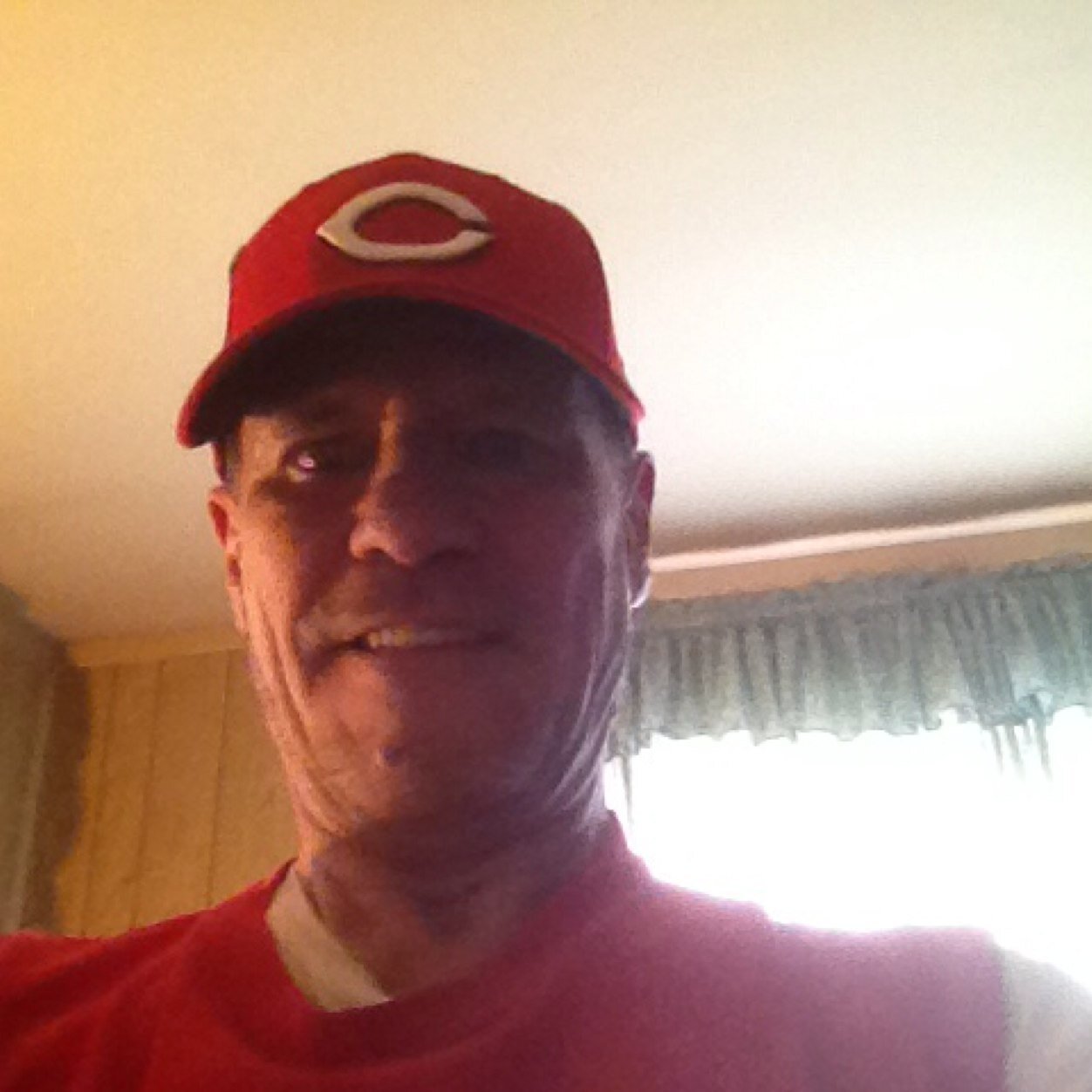 softballdave32's profile picture. 