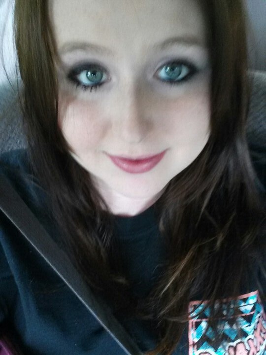 Names Amy. Married. Mommy of 2. Aries. Get to know me because you will ♡ me.