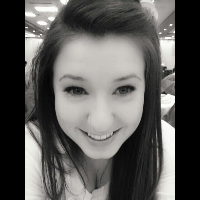 3ae700fee793478's profile picture. hi