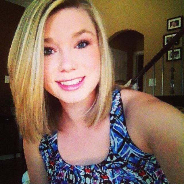 AlyTrithart's profile picture. 