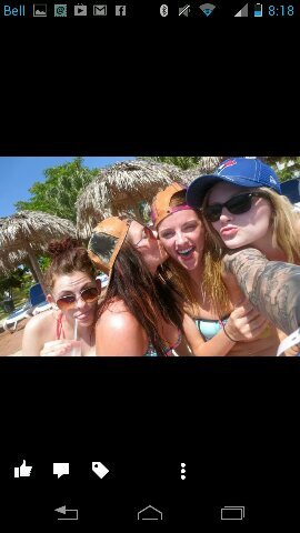 laurajoygatto's profile picture. 