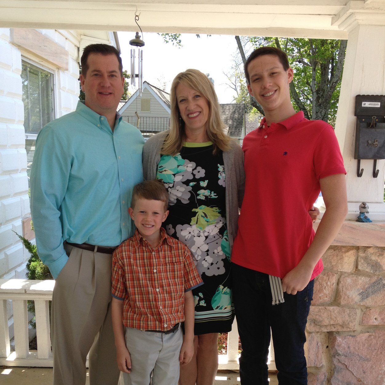 busy Mom of 3. 20 year old. 17 yo tee and a 7 yo. Work in property & casualty insurance part time.