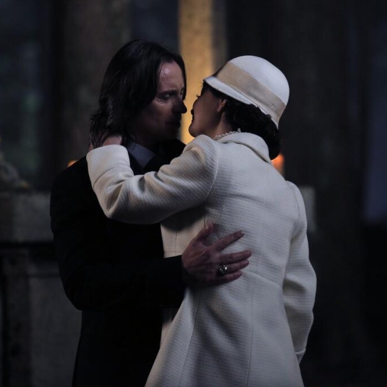 I'm Rumplestiltskin aka the dark one or known in storybrooke as Mr. Gold .Looking for my belle meaning I'm Single dearies. [ 18 + Mature Content ] [ #Rumbelle ]