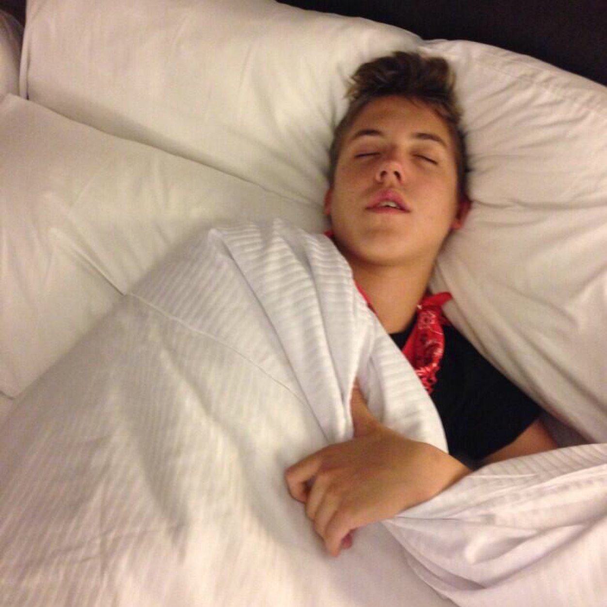 Uhh yeah go follow @magcconmahone cuz ya know 3k is cool too