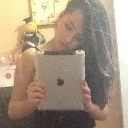 Amo teatro. música,dança, ler... Mas o principal #FifthHarmony♥