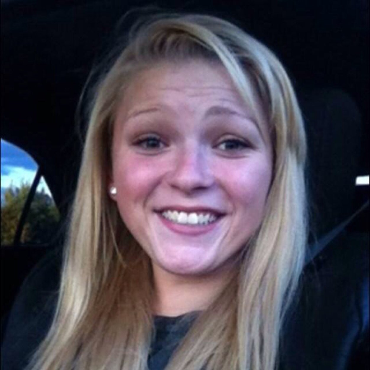 1sarahsmileMae's profile picture. 