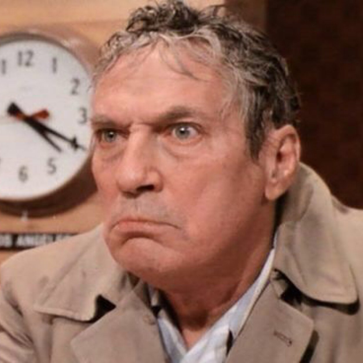 howiesaysgo's profile picture. Pro expertise, science, reading, critical thinking. Anti ignorance, conspiracy theories, mass incarceration, Republicans. Educated, hence "elite," I suppose.