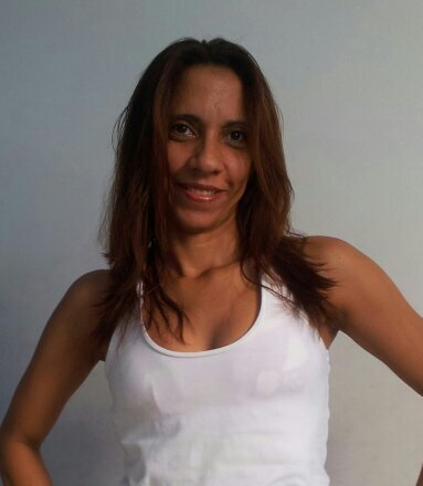 luciana10042013's profile picture. 