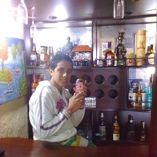 Deja que DIOS sea la fuerza que mueva tu vida.  Sigueme y te SigoO!!!
