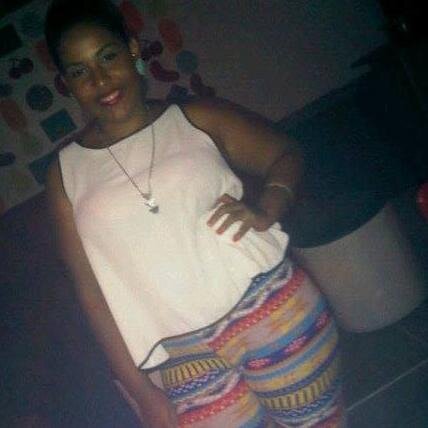 #sicopataManiaica solo soy yo... amoo a quien me amee y no me dejo humillar por los demass... I LOVE THE MUSIC and sleep