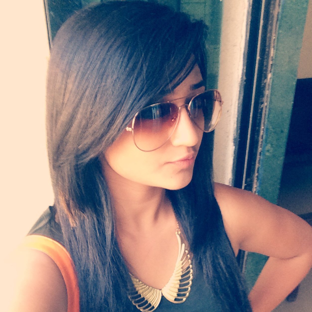 Journalist In Sandesh News Channel
Life Has Taught Me Never To Say 'NEVER'
I Hate Being Told What To Do.
Even By Myself
Deadlines I Think Are Motivation Enough!