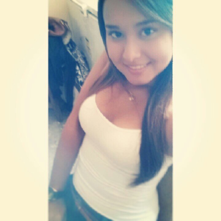 XVII. Modelo, Futura Comunicadora social. Insta:mariangcisne12 sigueme