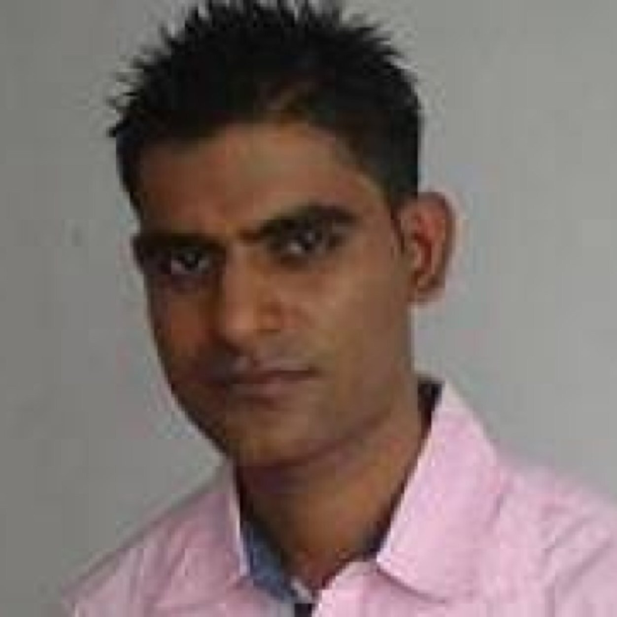 Din3Nasir's profile picture. 