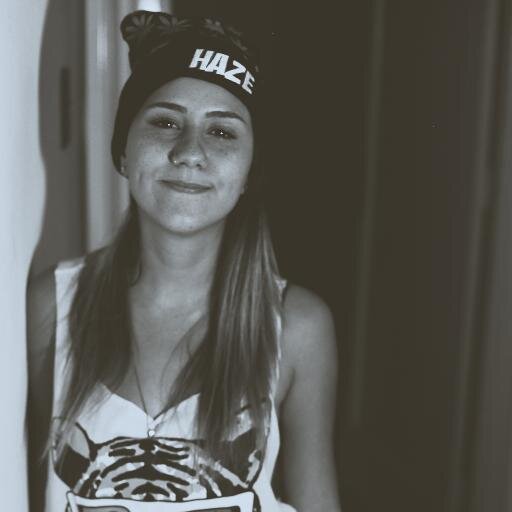 drikamonticelli's profile picture. 