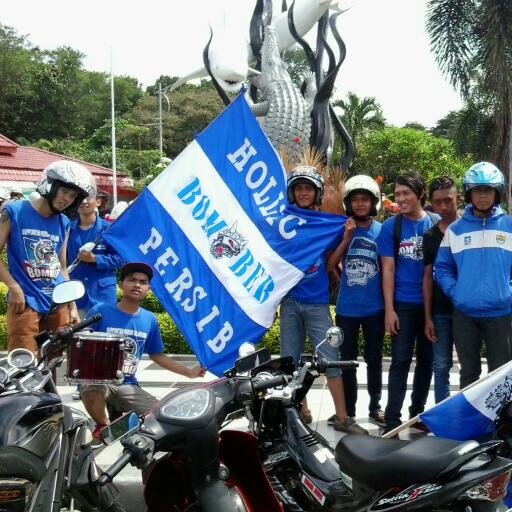 bomberpersib19's profile picture. persib sampai mati