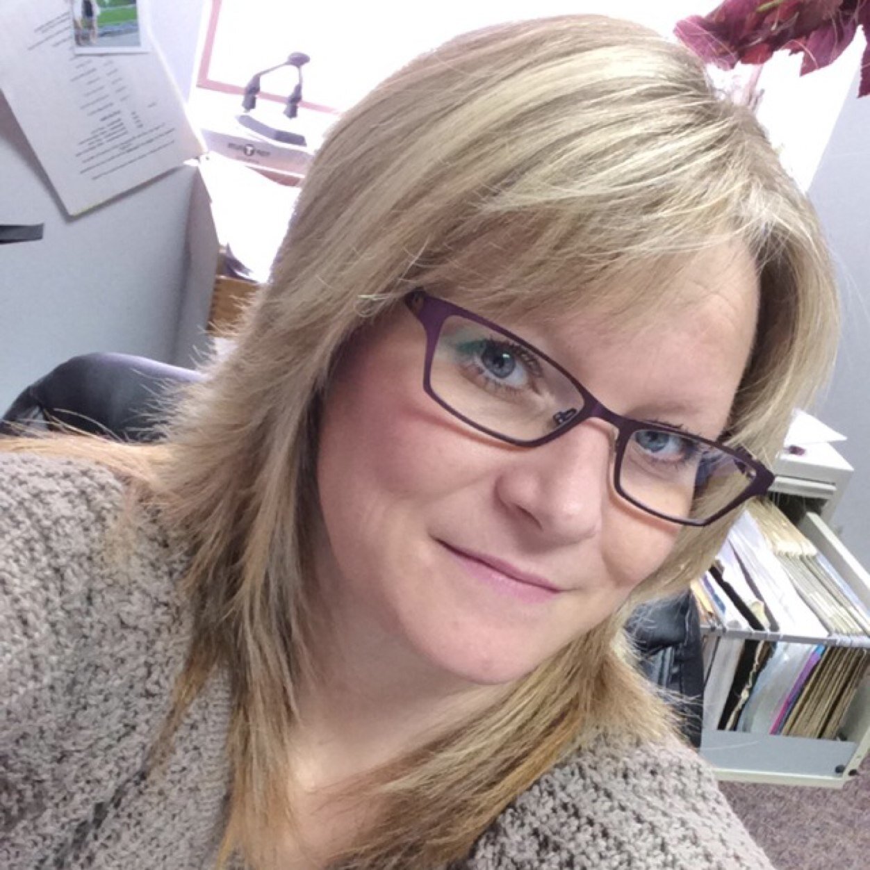 BigMamaChar's profile picture. smile a little and laugh a lot!