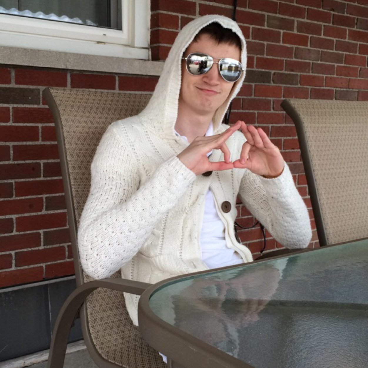 | Promotion account for @MikeySupports | http://t.co/yBSFUMtYRv | http://t.co/ZVBDpoHwMy |