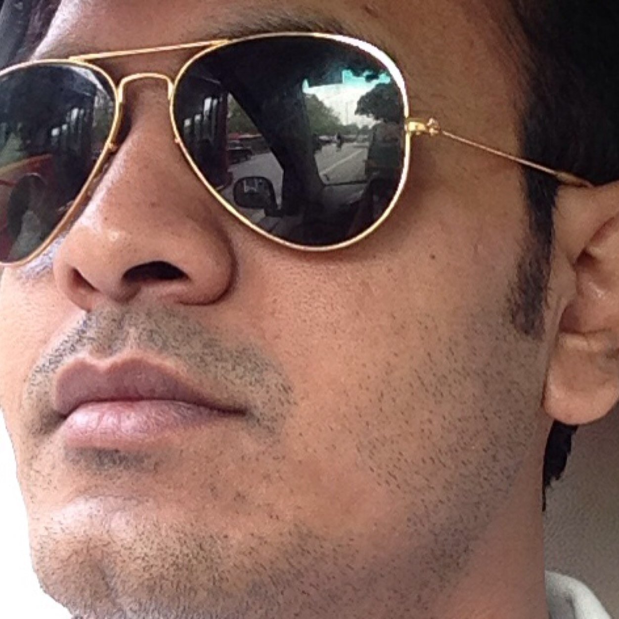 Fun Loving, Friends' Dost, Strict Non Veg, Love Traveling, Enjoy Driving, Passion For Advertising, Can't Imagine Myself Without Iphone....