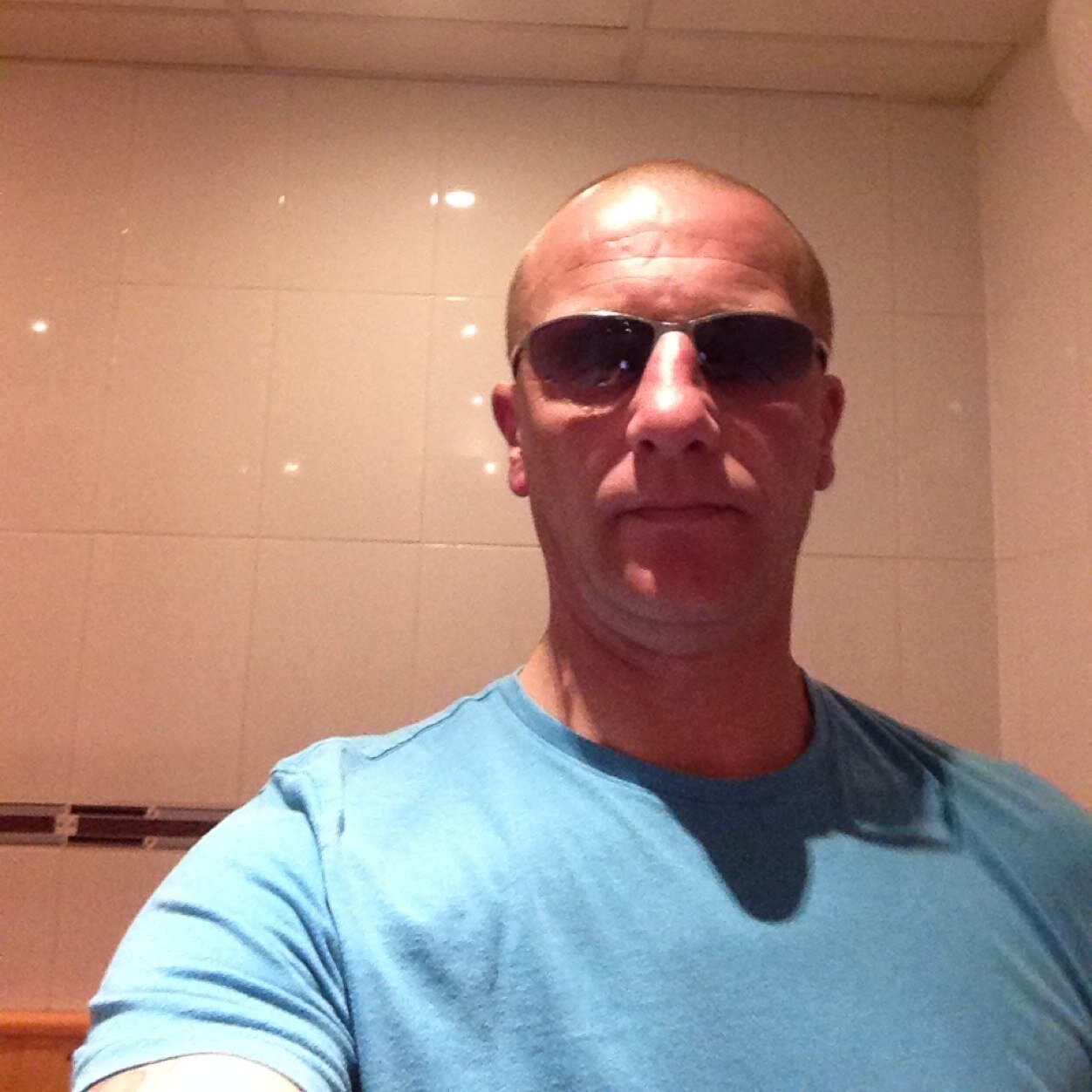 simonfrench12's profile picture. 