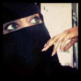 لبي انا بس ..♥♡'