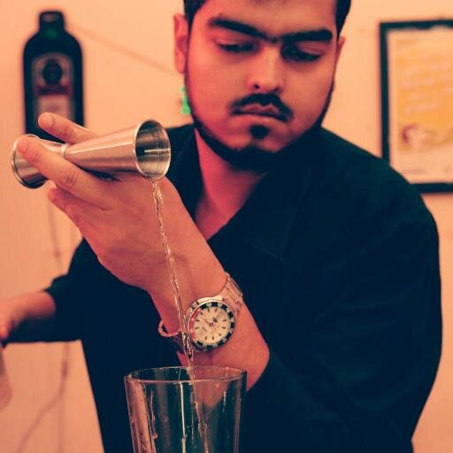 am tall, am drinking #drinkingtall