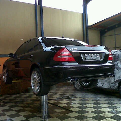 Blitzcarwash's profile picture. Car Care & Car Wash.We care your car
   Jl.Kav Graha Raya/Graha Bintaro 2 no5.
          Pondok Aren Bintaro                            021-74861355/02170771275