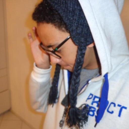 If you're reading this , tweet me  ;*